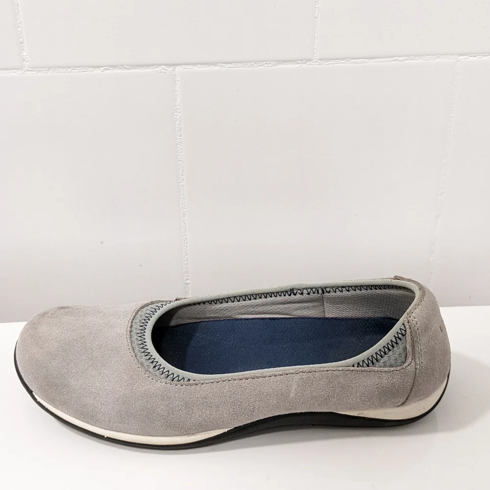 L.L bean suede walking flats